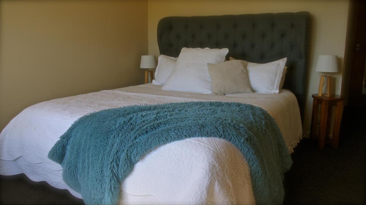 Tuscany Downs Estate Darfield エクステリア 写真