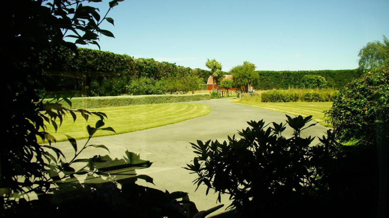 Tuscany Downs Estate Darfield エクステリア 写真